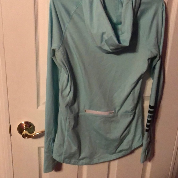 Running jacket - Picture 3 of 3